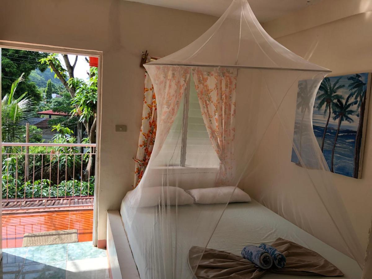 Puerto Galera Hostel Extérieur photo