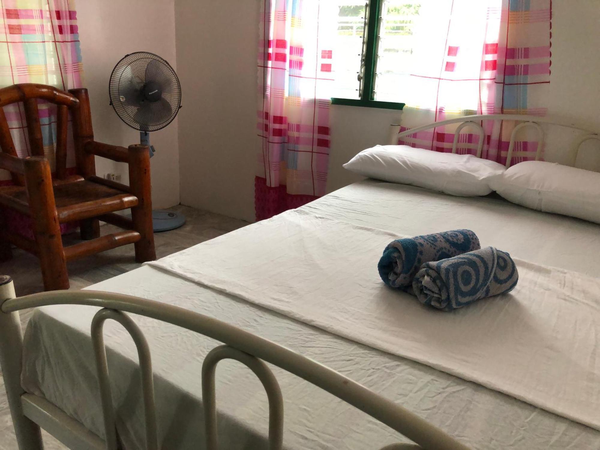 Puerto Galera Hostel Chambre photo
